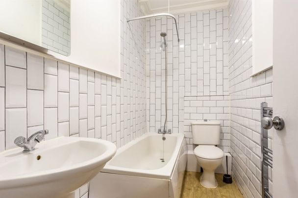 flat to rent - Photo 1