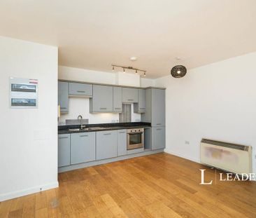 1 bedroom flat to rent - Photo 6
