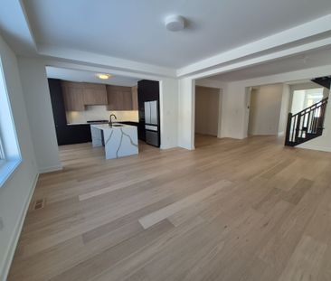 For Lease - 805 Pearly Everlasting Crescent, Stittsville - Munster ... - Photo 3