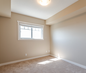 Nautical Luxury Suites at Summerside - Photo 4