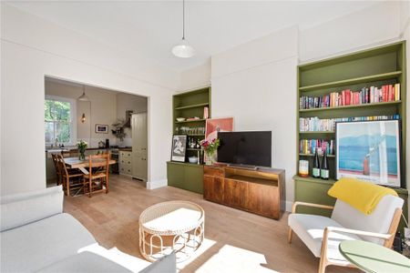3 bedroom apartment to rent - Photo 3