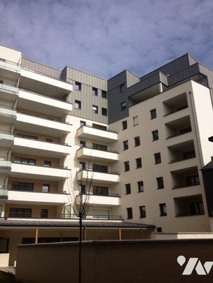 ROUEN GARE T2 avec terrasse et parking. - Photo 1