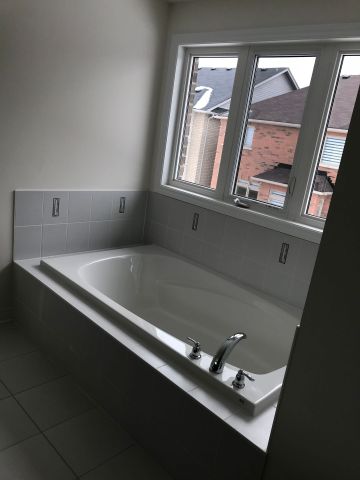 For Lease - 14 Peony Street Unit# Upper, Brampton, Ontario - Photo 5