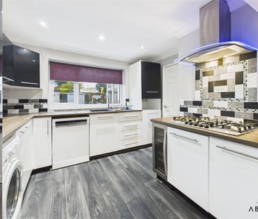 Lansbury Drive, Cannock WS11 4BH - Photo 3