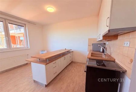 Světlý, moderní byt 2+kk (43 m - Fotografie 2