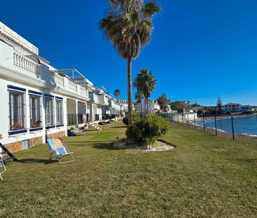 Apartamento de alquiler en Urbanización Mohana, 27, El Faro de Cala... - Photo 4