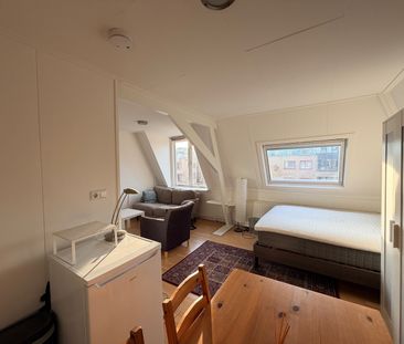 Te huur: Appartement Justus van Effenstraat 42 BS in Utrecht - Photo 1