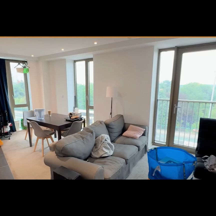Room in a Shared Flat, Block C, M5 - Photo 1