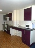 6 Bed - 6 Bed Flat Brayford Court - Photo 3