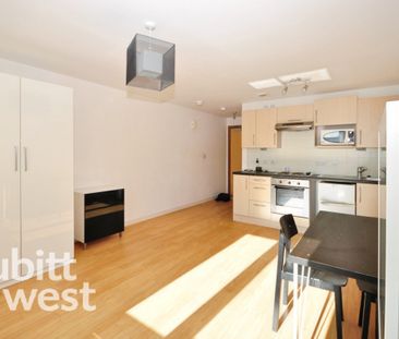 1 bedroom studio to rent - Photo 2