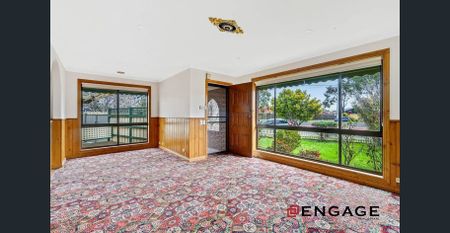 Versatile 3 Beds Home with Main Road Exposure - Photo 4