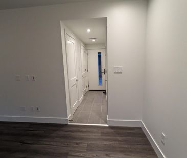 For Lease - 411 Annette Street Unit# R, Toronto, Ontario - Photo 6