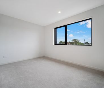 Great by the Bay - Photo 3