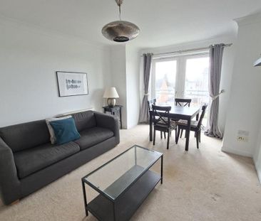 2 bed flat for rent in Corstorphine - Photo 1