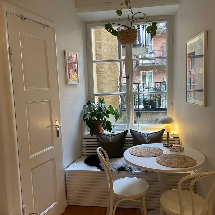 Norr Mälarstrand, Stockholm - Photo 1