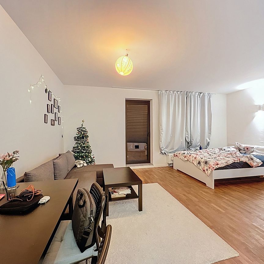 Studio - for rent - Photo 1