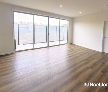 10/24 McLean Street, BRUNSWICK WEST - Photo 2