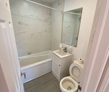 502 - 5475 Westminster, Côte-Saint-Luc - Photo 3
