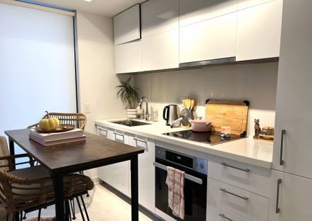 For Lease - 188 Cumberland Street Unit# 2101, Toronto, Ontario - Photo 4