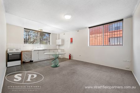 1/11 Drummond Street, Warwick Farm NSW 2170 - Apartment For Rent | Domain - Photo 4