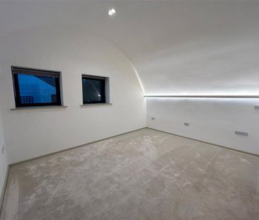 2 bedroom bungalow to rent - Photo 2