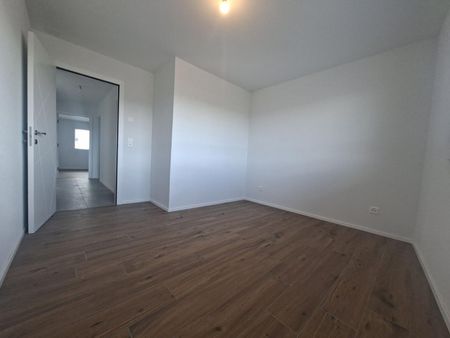 4.5 Zimmer, 104 m², 2. Stock - Foto 4