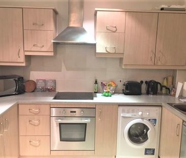 1 bedroom flat to rent - Photo 6