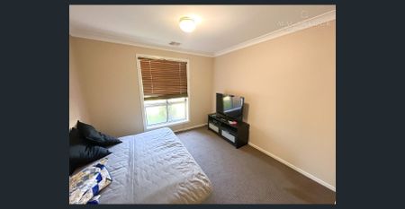 Great Home, Prime Estella Location - Photo 5