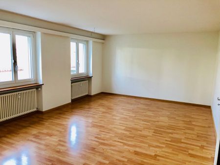 3-ZIMMERWOHNUNG IM ERDGESCHOSS MIT GUTER ANBINDUNG - NÄHE BAHNHOF - Photo 3