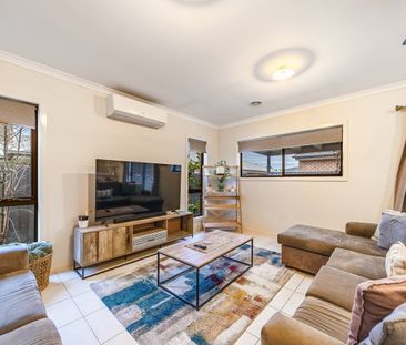 2/225 East Lloyd Street - Photo 2