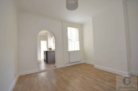 Sprowston Road, Norwich - Photo 2