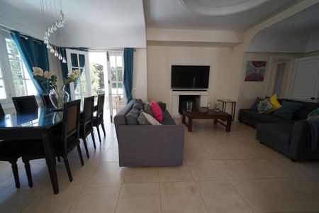 Luxury Villa for rent in Nueva Andalucia, Andalusia - Photo 3