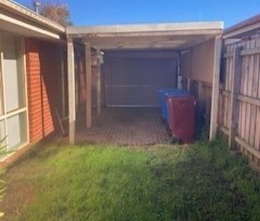Clean and Tidy 3 bedroom ( 6 MONTH LEASE) - Photo 1