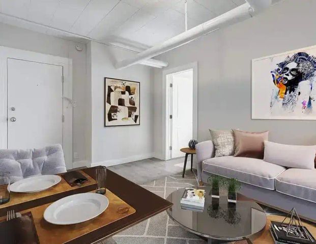 Granville Apartments — - Bachelor - Photo 1