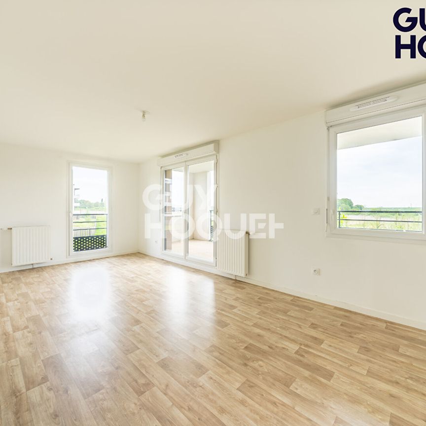 VERT SAINT DENIS : appartement F3 (63 m²) en location - Photo 1