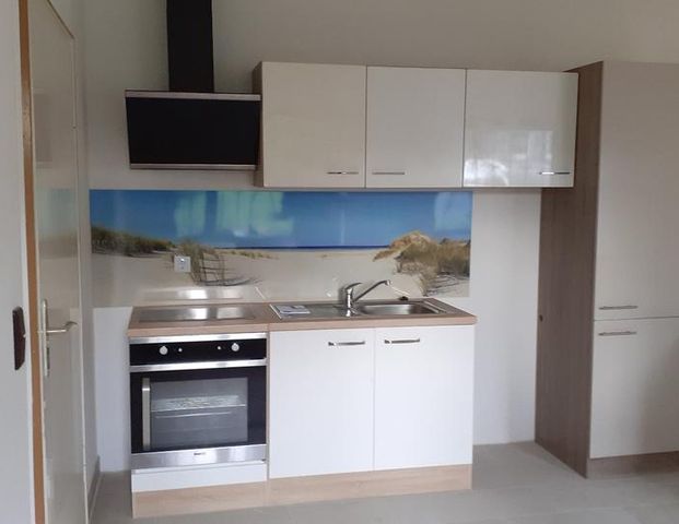 Helle 1 - Zimmer-Wohnung, komplett saniert - Foto 1