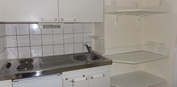 Location Appartement 1 pièce 21m² LILLE 59000 - Photo 2