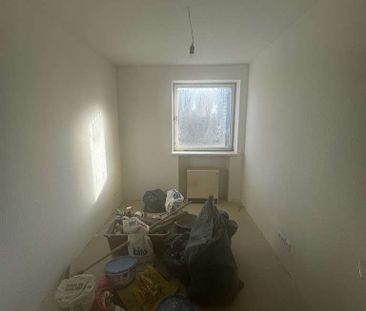 2-Zimmer Wohnung f&uuml;r Heimwerker mit Balkon &amp; Aufzug sucht ... - Photo 4