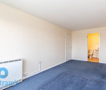 2 bed Apartment for Rent - Photo 2