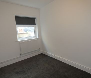 Egerton Road Flat 1 - Photo 6
