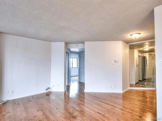 2555 Av. du Havre des Îles - Photo 1