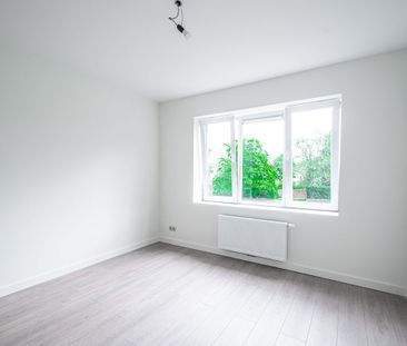 Steenweg op Antwerpen 21 bus 3, Turnhout - Photo 1