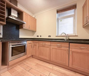 3 bedroom terraced house to rent - Photo 6