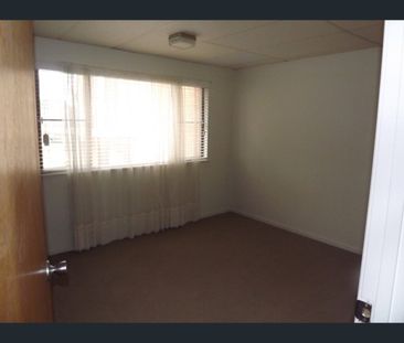 3/5-7 Murlali Street, East Toowoomba, Qld 4350 - Photo 3