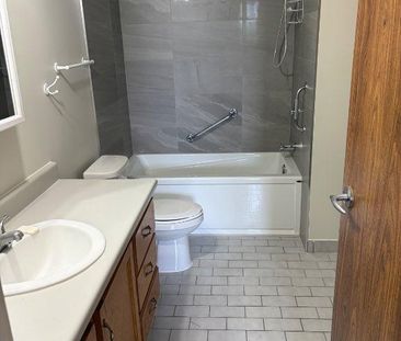 Logement 4 1/2 à louer 1050$ mois - Photo 4