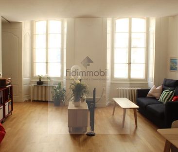 GRAND 2.5 PIECES EN CENTRE VILLE - Foto 4