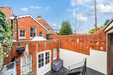 Sydenham Road, Guildford, Surrey, GU1 - Photo 5