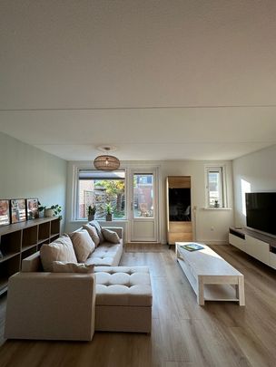 Te huur: Huis Zwaluw in De Lier - Photo 1