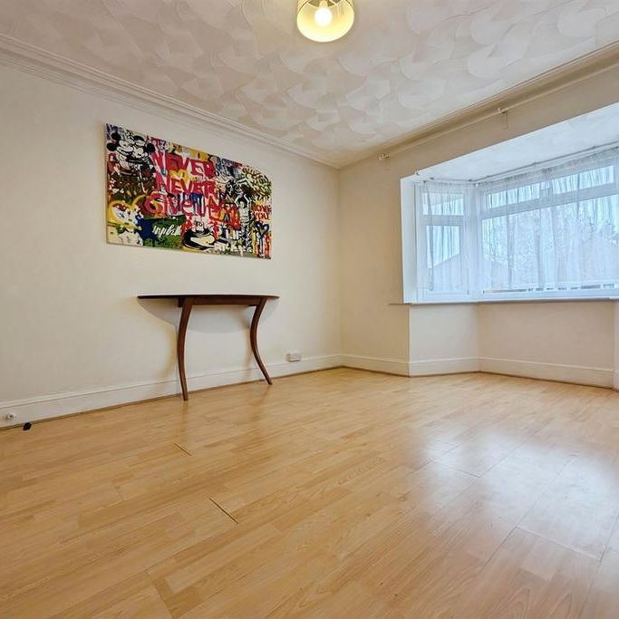 3 bedroom semi-detached house to rent - Photo 1