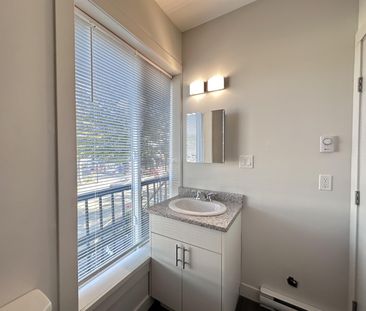 430 5th Street - 201 - Photo 3